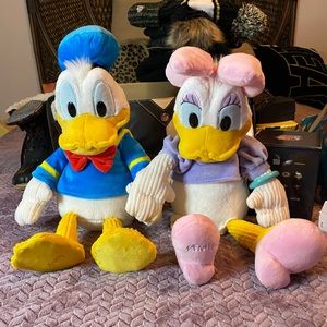 Scentsy buddies Disney Donald & Daisy